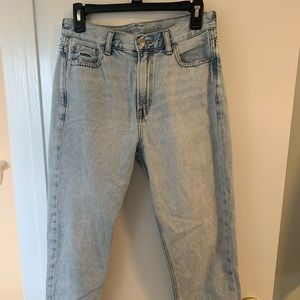 American Eagle outfitters Mom Jean